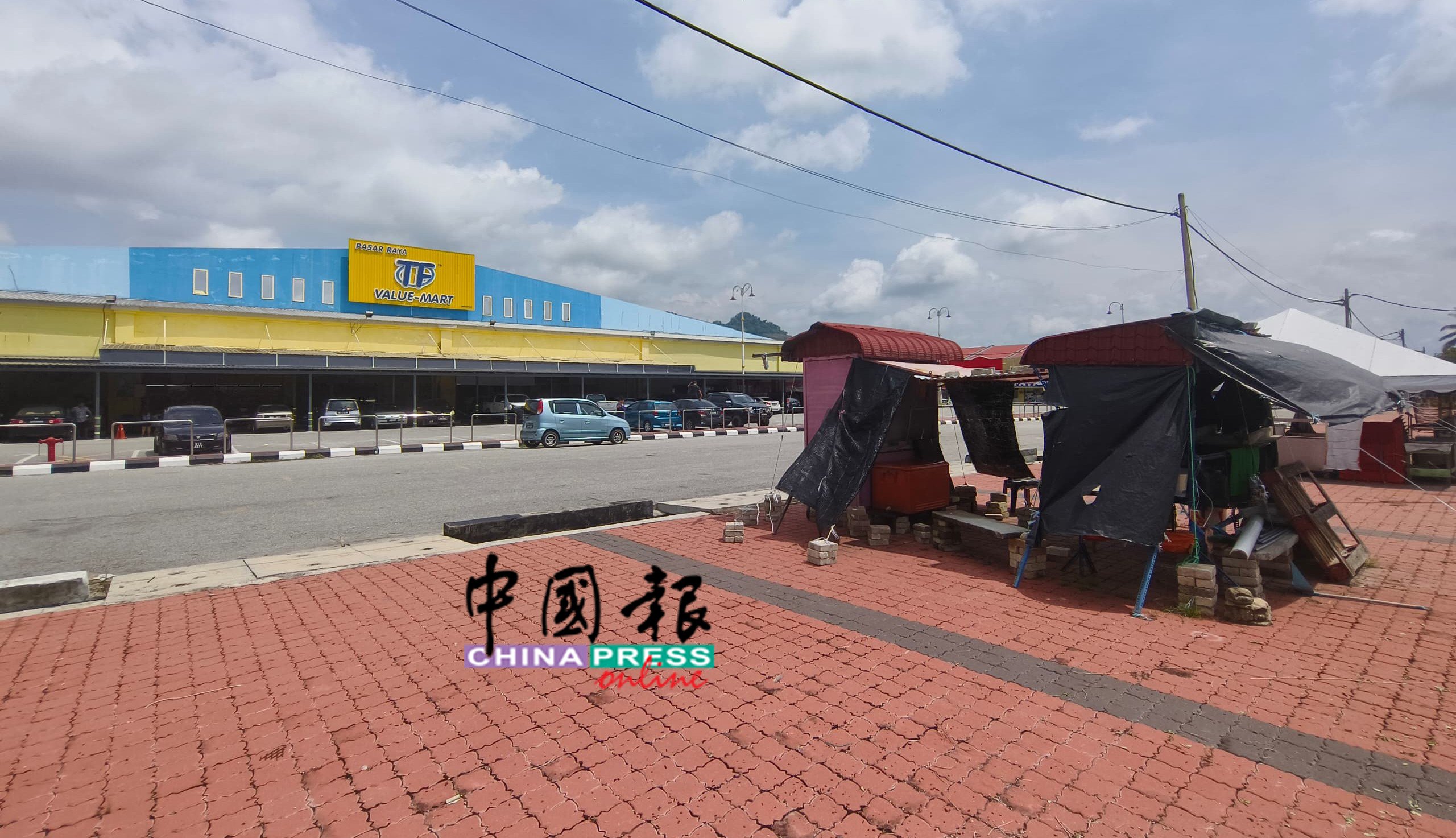 和丰同发超值市场前的空地,被视为最适合新设销售亭的地点。