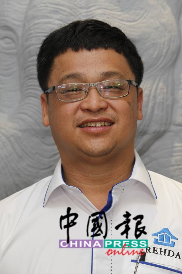 邱文传