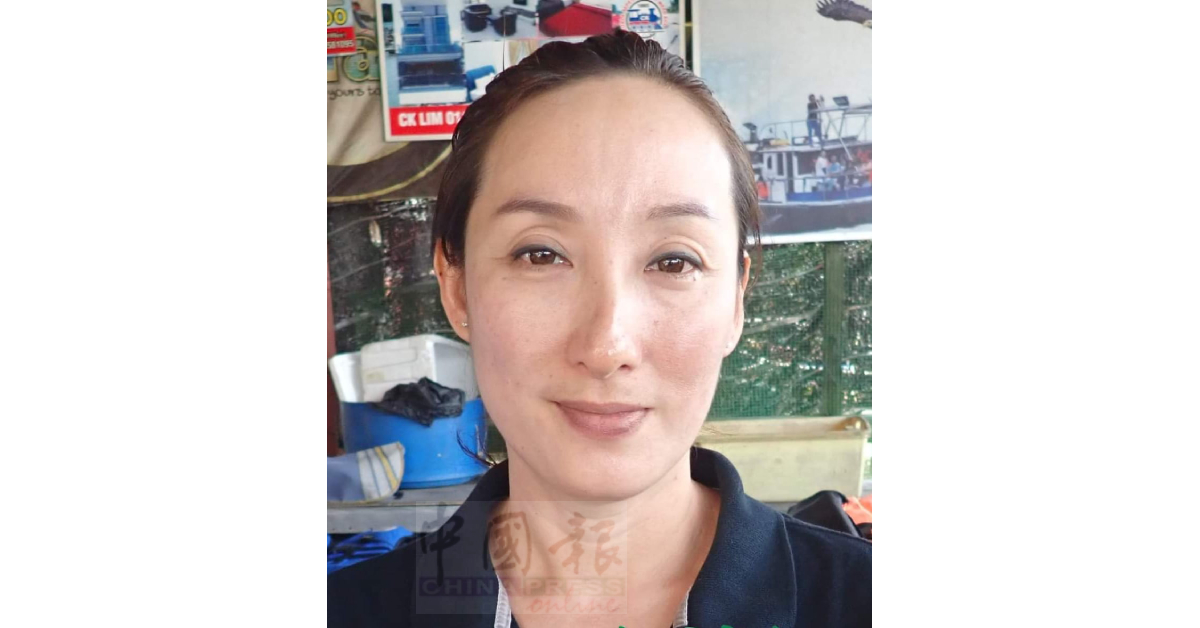 黄嫒香