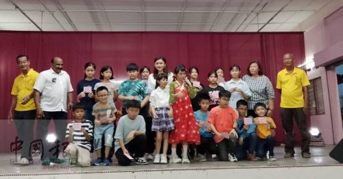 莲花三太子庙晚宴 　竞标9福品 筹逾3万