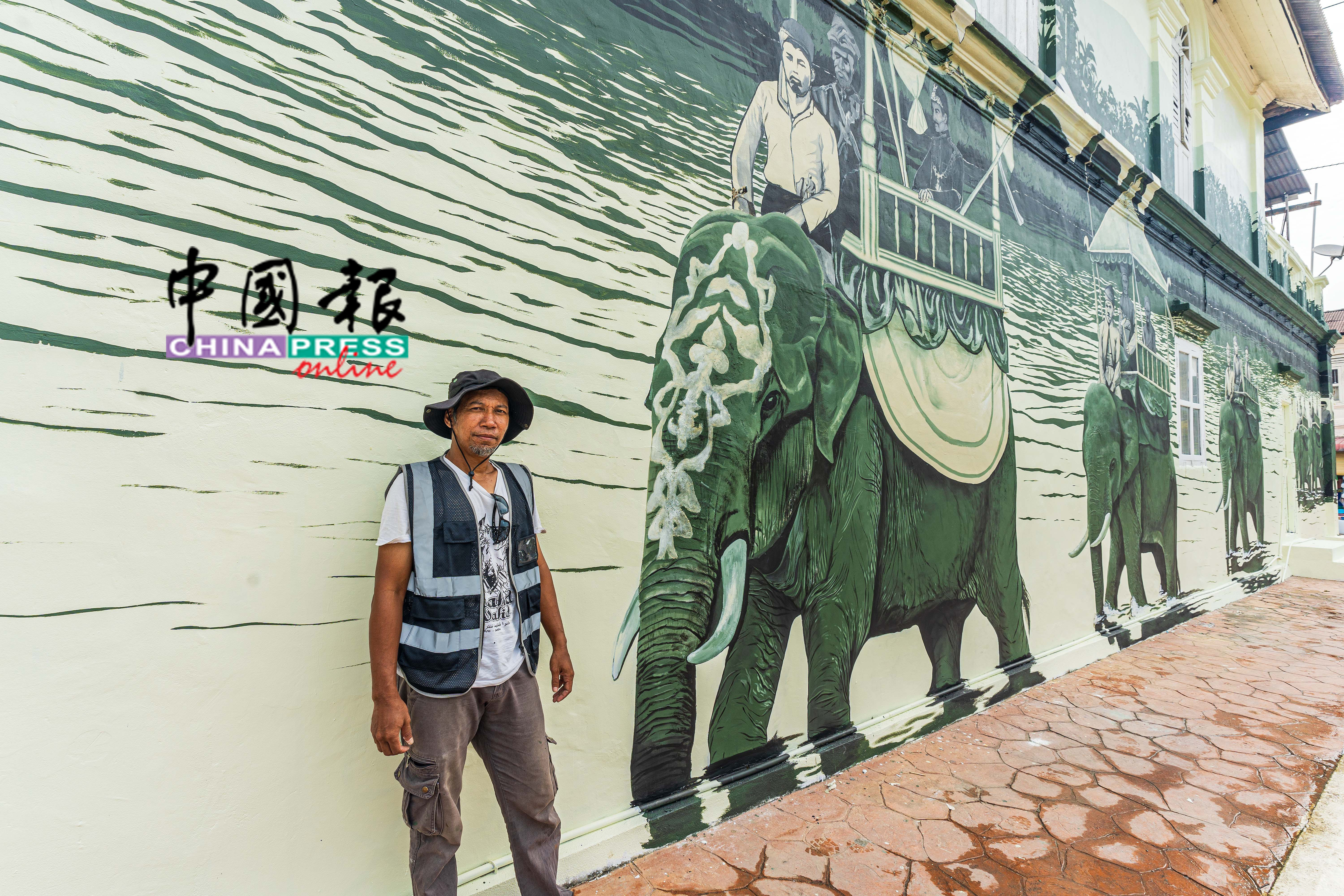 凯鲁:新的大象壁画,是壁画师们花了近两个月研究,包参考了霹雳州皇室历史与文献后的成果。