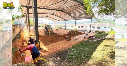 邦咯建雨盖篮球场   料10月竣工