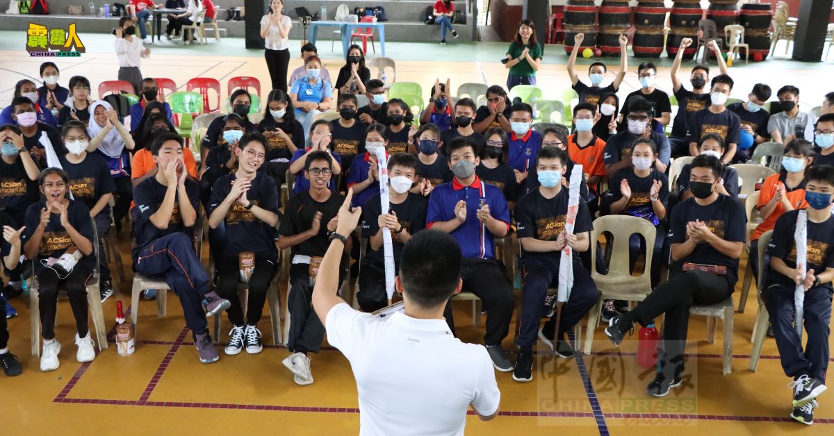 马来西亚照护专业协会不时举办青少年照护企划活动，发掘具有不同潜能的学员，加以培训。
