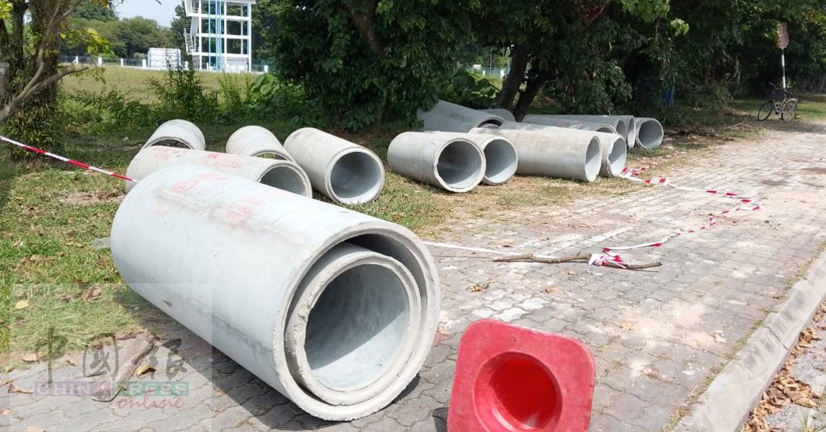 宝坊广场第3路，将更换地下水管，以提升排水量。