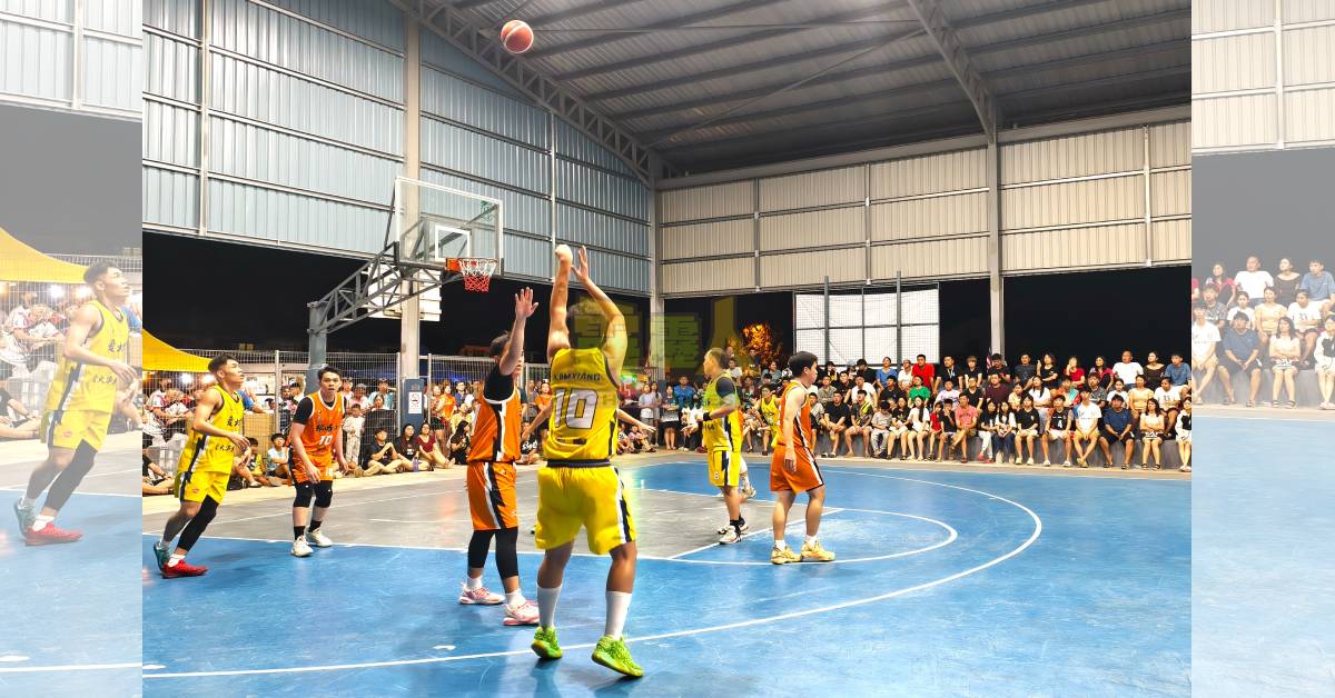 由爱大华球队对垒邦咯球队球队的冠亚军排位赛，球员都发挥超高水准，通过多个完美3分球为球队追回失分。 